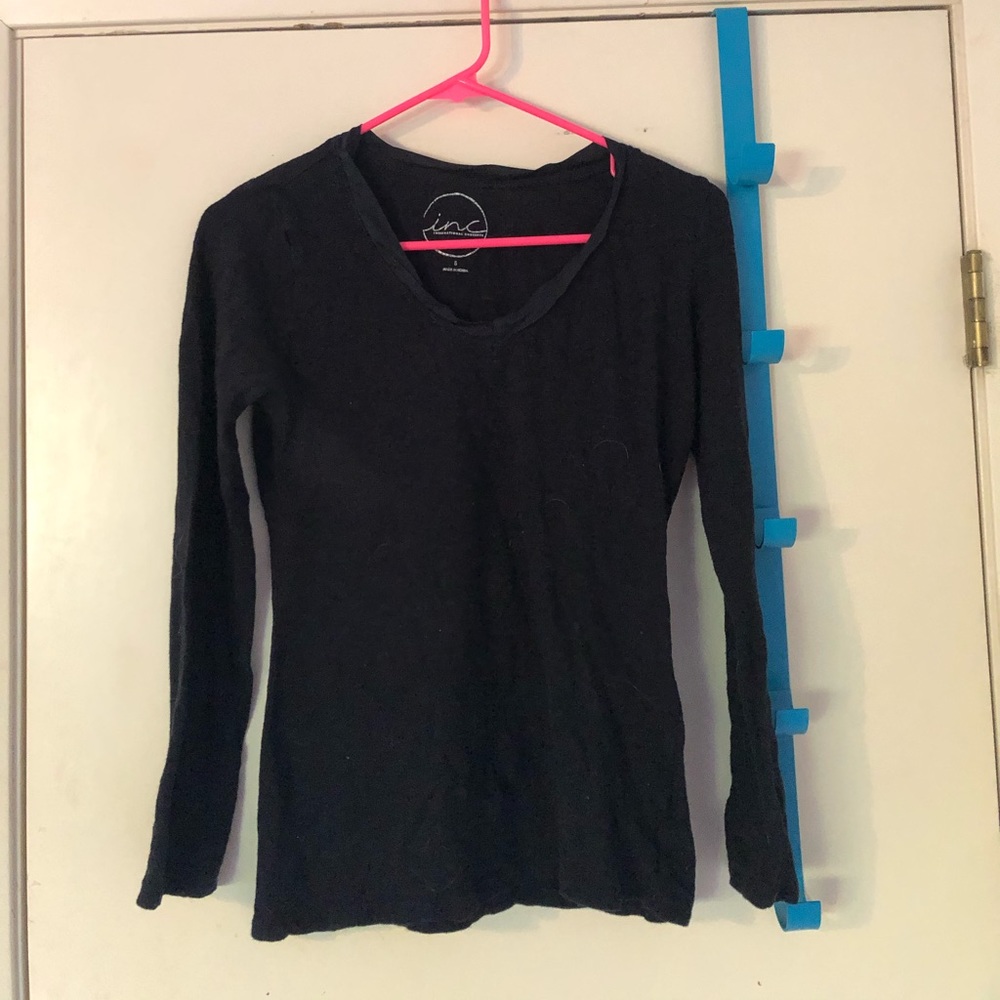 Black long sleeve shirt